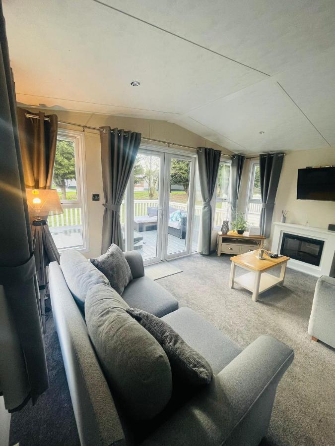 Buttermere Lodge With Hot Tub Barmby on the Moor Exteriér fotografie
