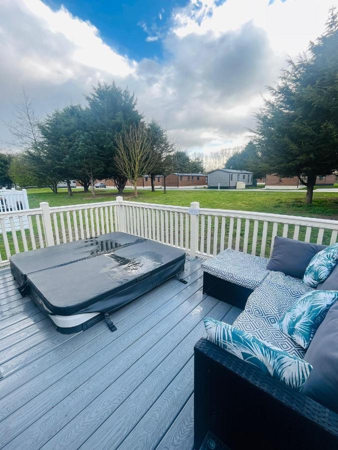 Buttermere Lodge With Hot Tub Barmby on the Moor Exteriér fotografie